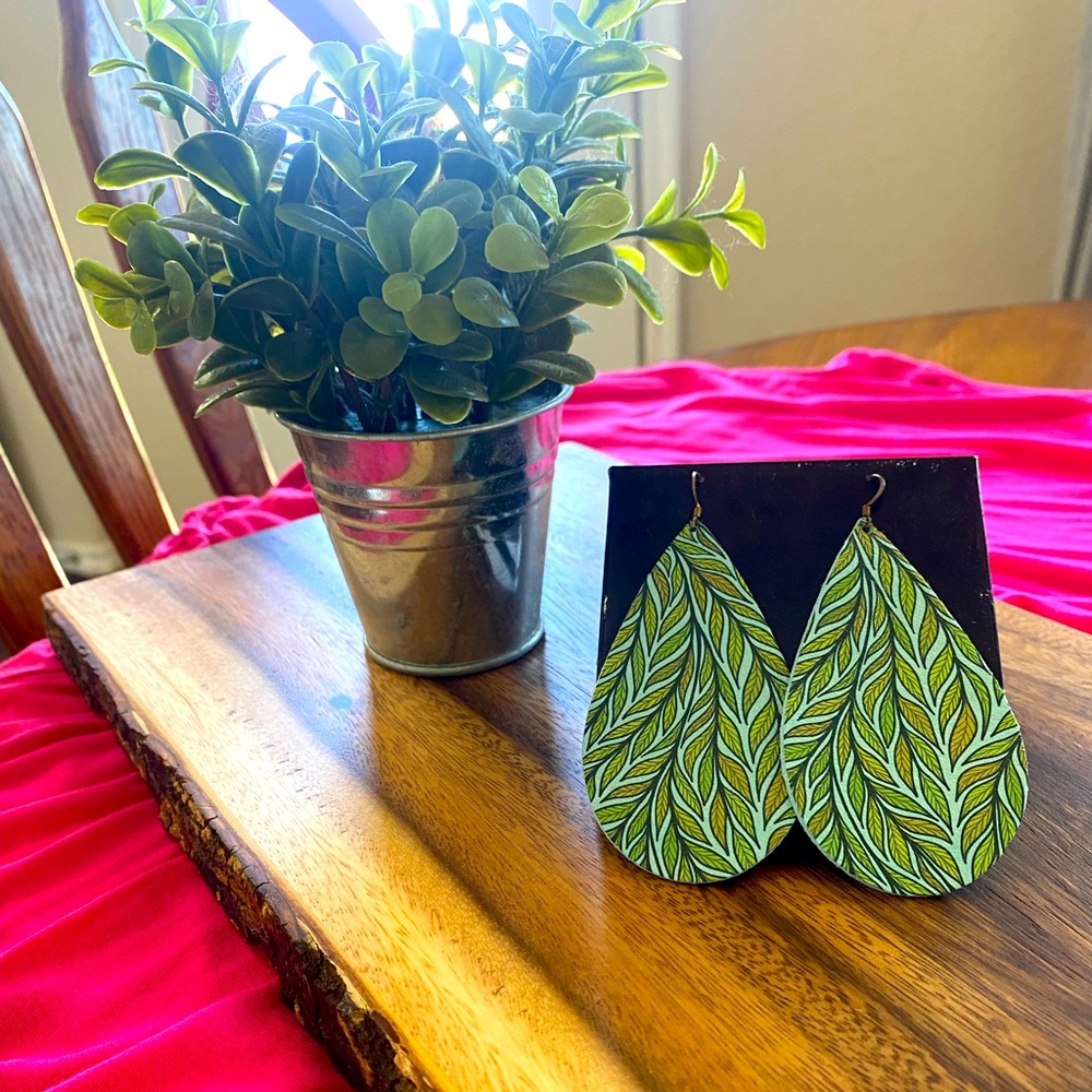 Ready for the Weekend Earrings